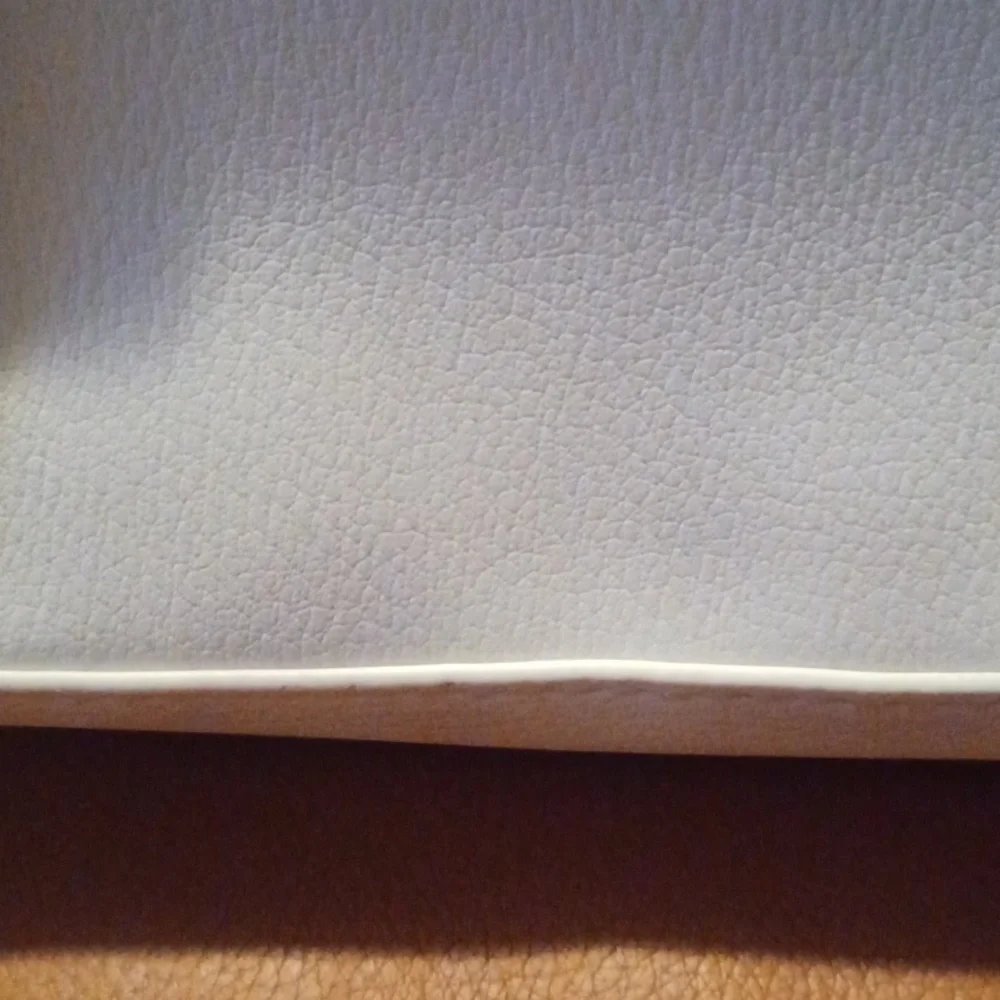 > BCBGeneration Elegant Cream Shoulder Bag